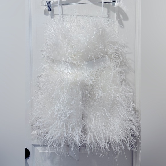 NWT MacDuggal Feather Strapless Statement Mini Dress w Satin Sash - - Picture 7 of 11